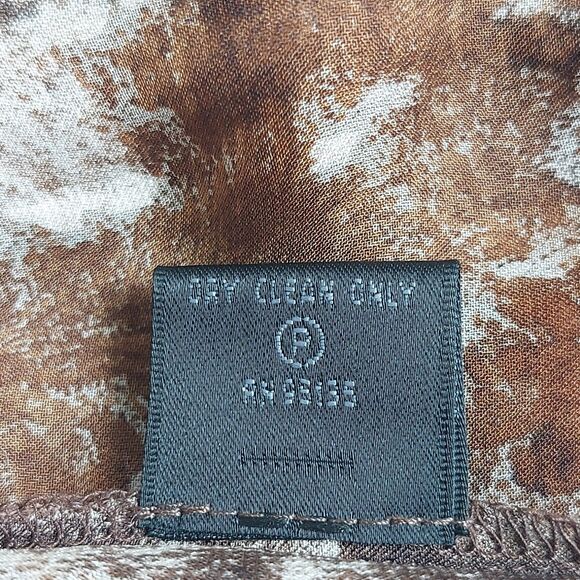 Lafayette 148 Animal Print Semi-Sheer Blouse Women's Size 18 Silk Blend Luxury - Picture 7 of 10